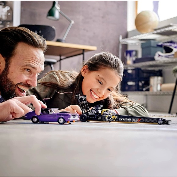 LEGOSpeedChampions Mopar Dodge//SRT Top Fuel Dragster. 1970 Dodge Challenger T/A - Picture 4 of 8